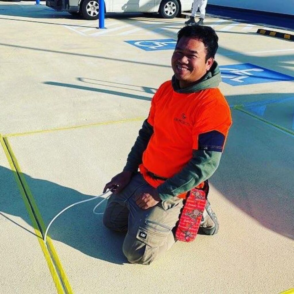 man working for Expansion Joint Sealing